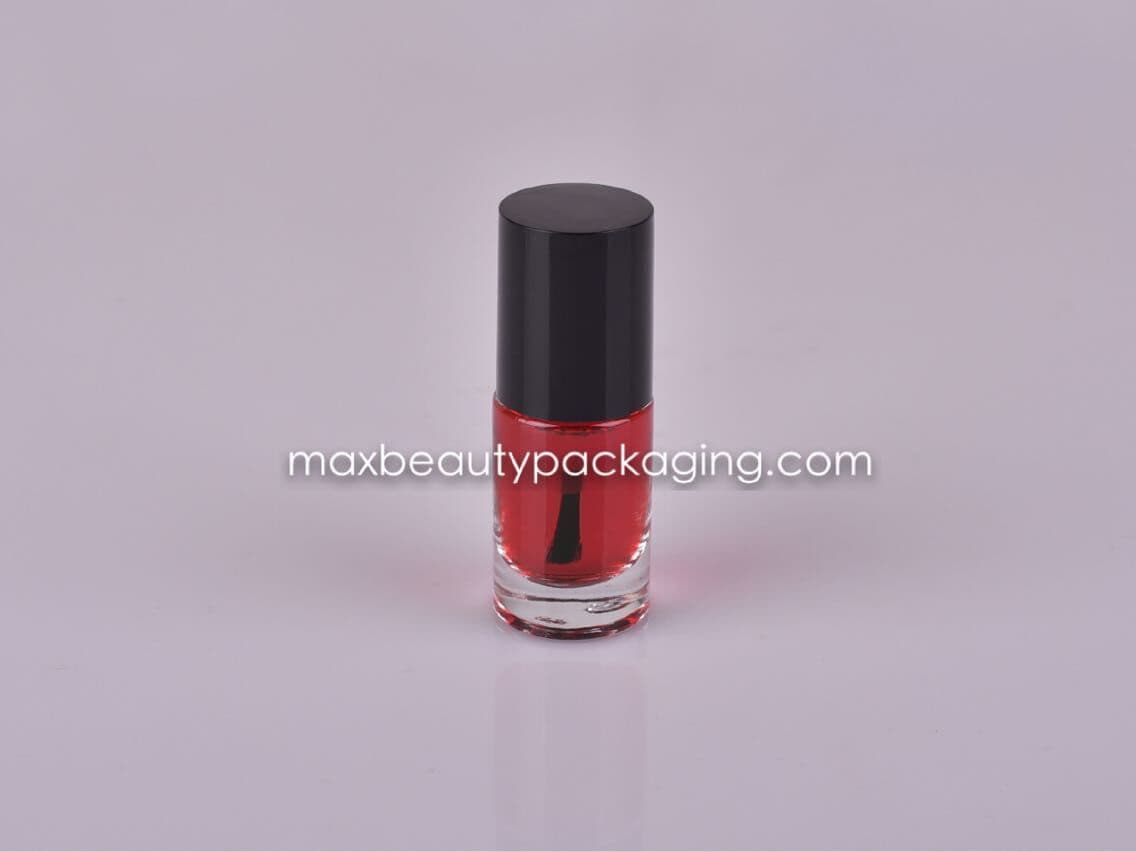 nail polish cap with brush nail polish bottle